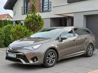 Toyota Avensis 1.8 Benzyna 147KM Lift Lane Assist Kamera G.Fotele TSR Czyta znaki