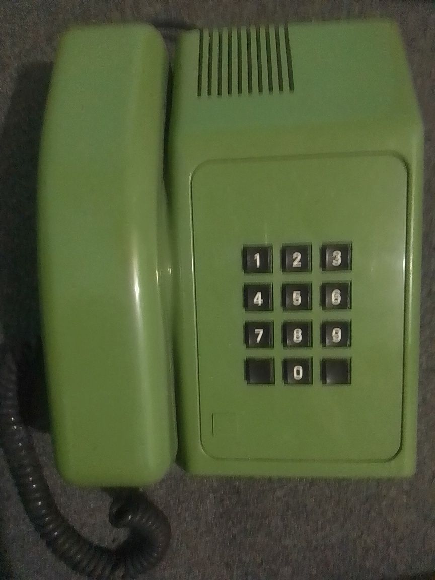 Telefone antigo.
