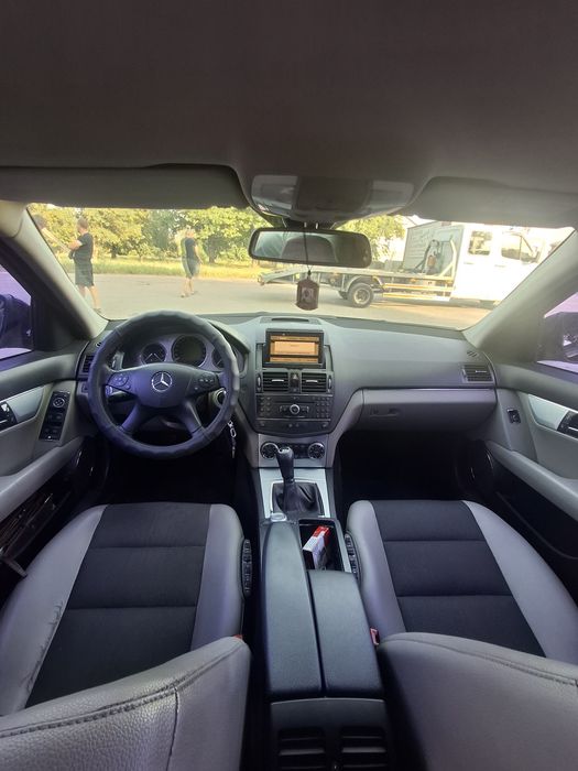 Продам Mercedes Benz C-Class 2008року