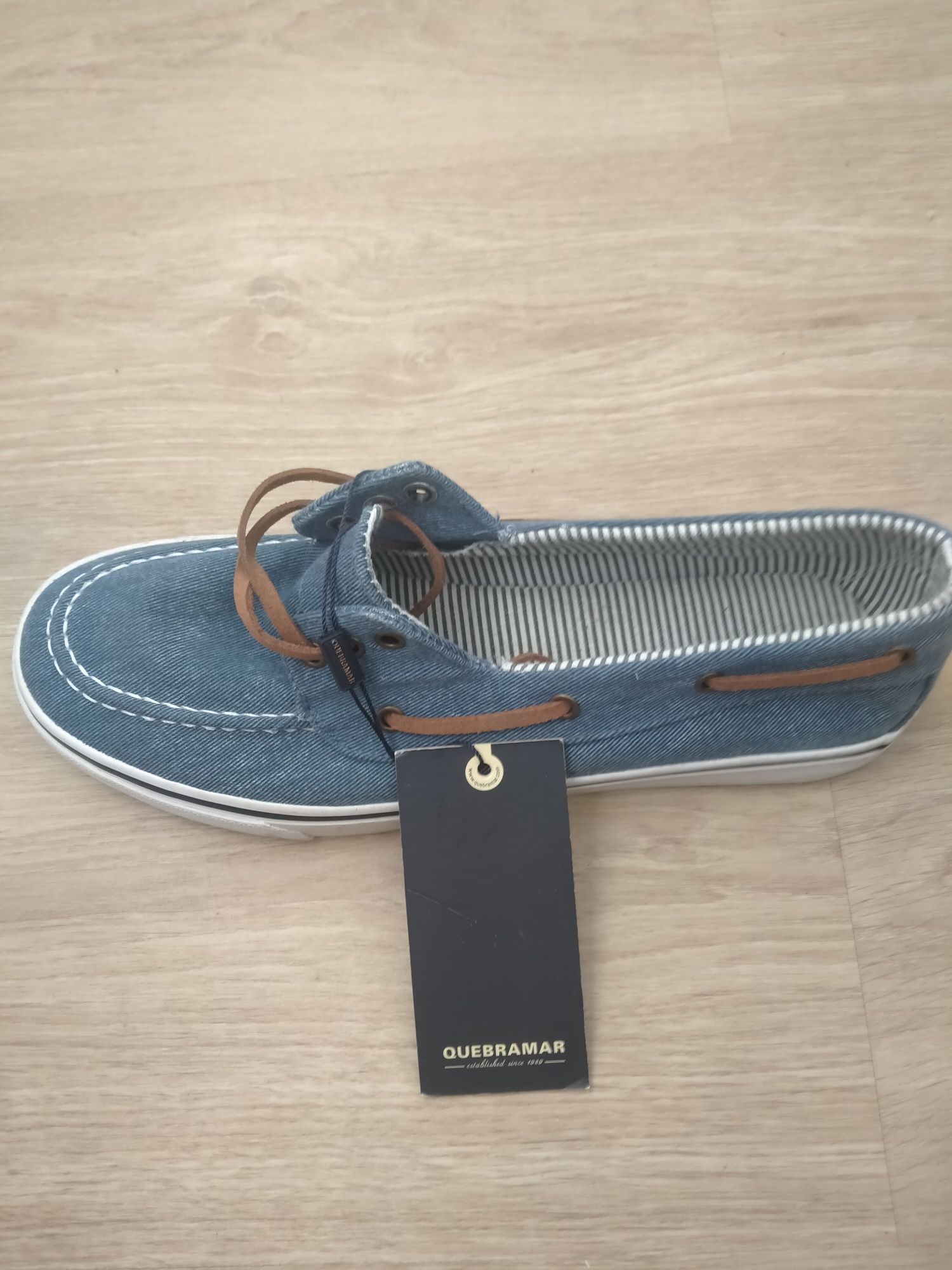 Sapato / Tênis Quebra Mar