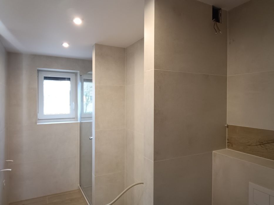 Usługi Remontowo-budowlane