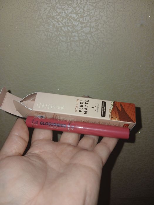 Матова помада flexi matte neverti