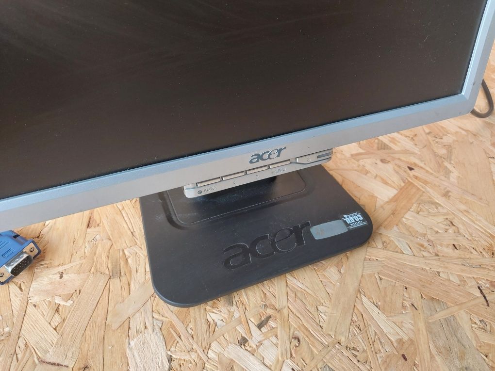 Monitor Acer AL1716 l