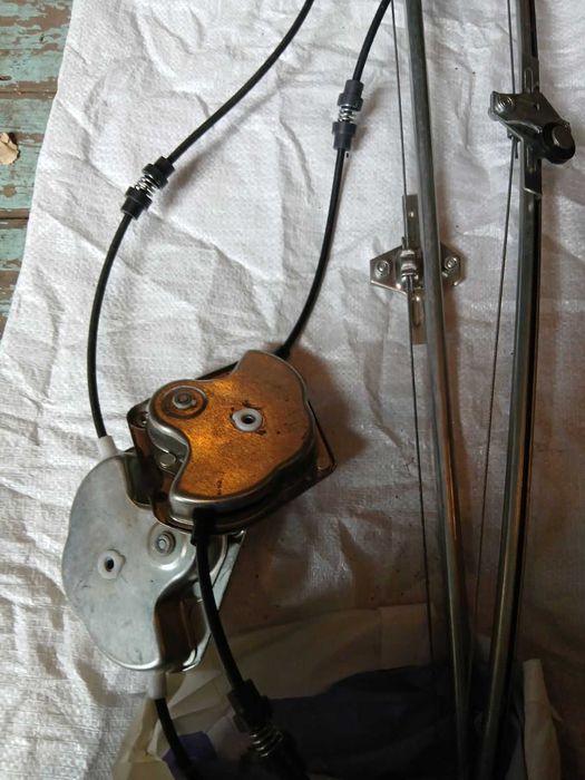 Продам стеклоподьемники на Газель , запчасти в наличии