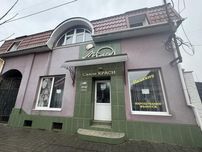 Здається в оренду комерційне приміщення в центрі Мукачева