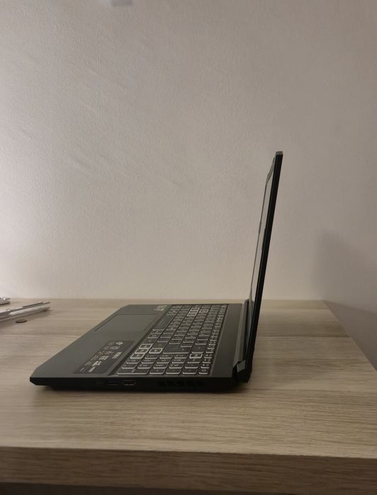 Acer nitro 5 15" rtx3060 ryzen 5600h 144hz