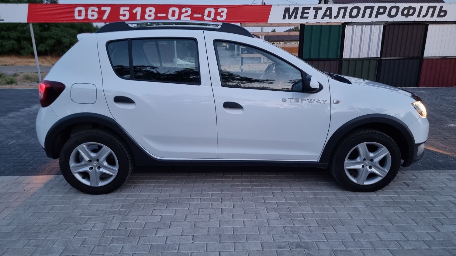 Дачія,Рено Сандеро Степвей.Dacia, Renault Sandero STEPWAY