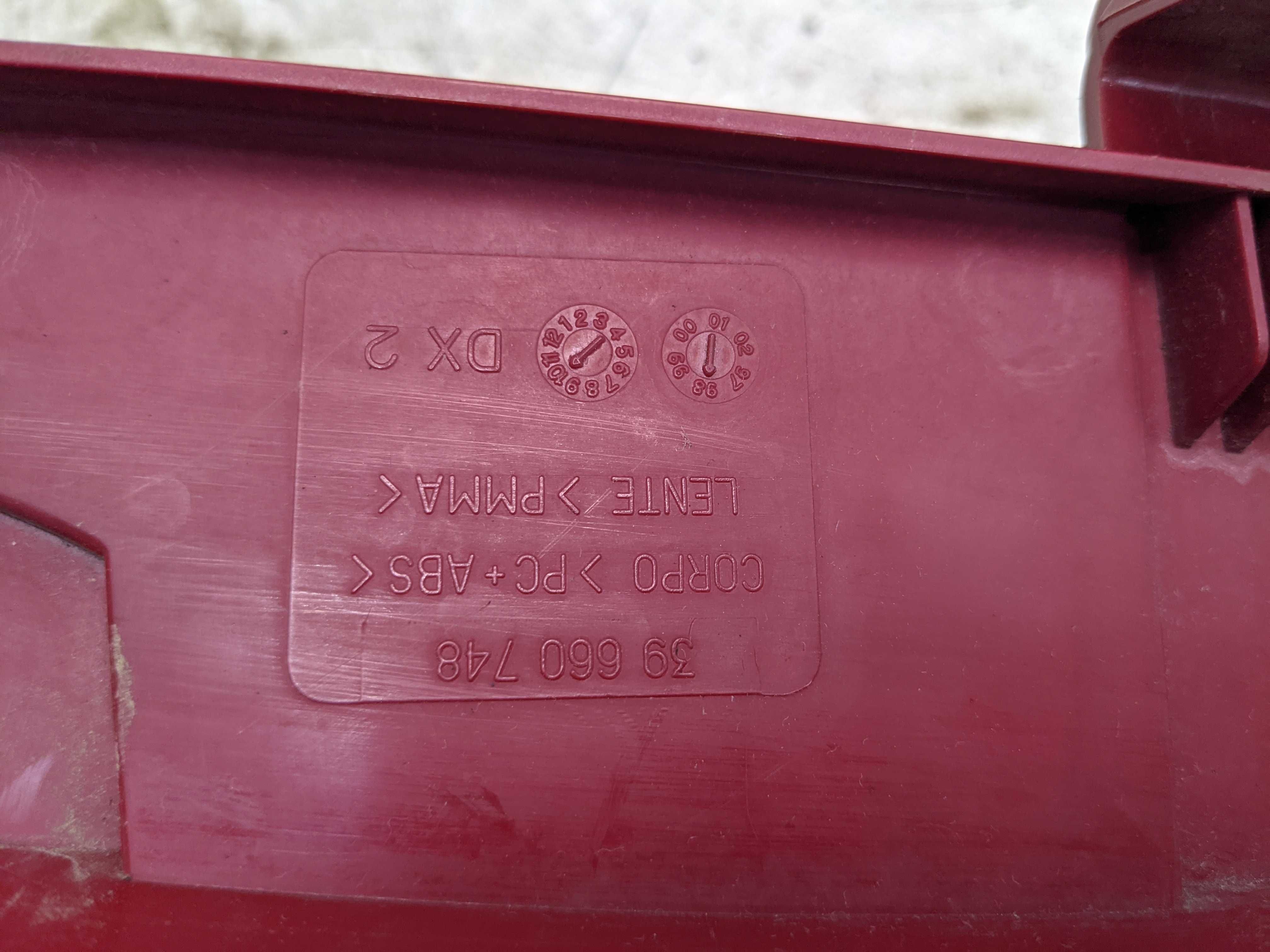 Fiat Seicento Lampa Tylna Prawa Tył PT