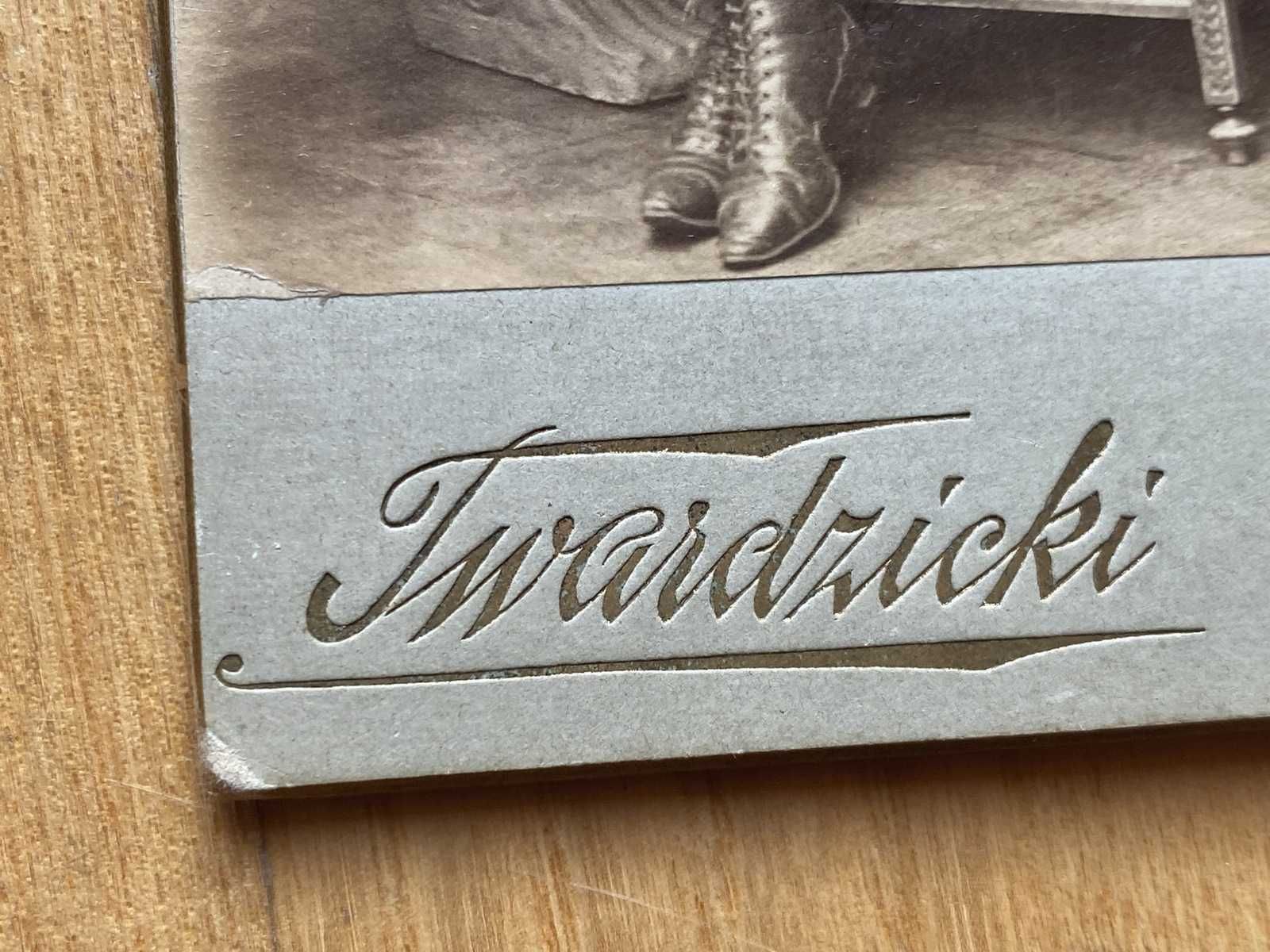 Warszawska Fotografia Twardzicki, CDV, XIX wiek
