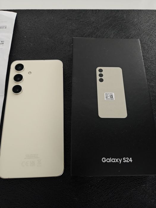 Samsung S24 256gb gold