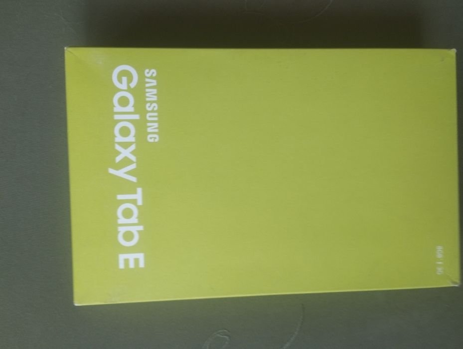 Планшет  Samsung