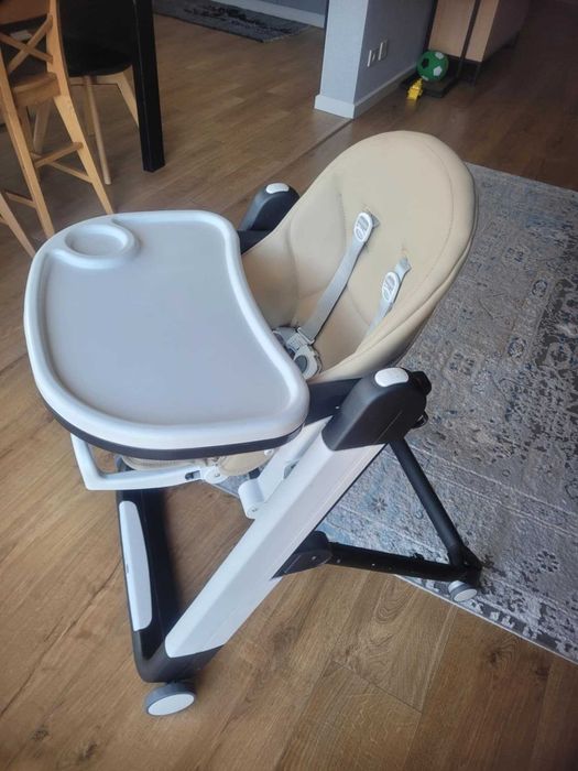 KRZESEŁKO do karmienia Peg Perego Siesta - z funkcją leżaczka