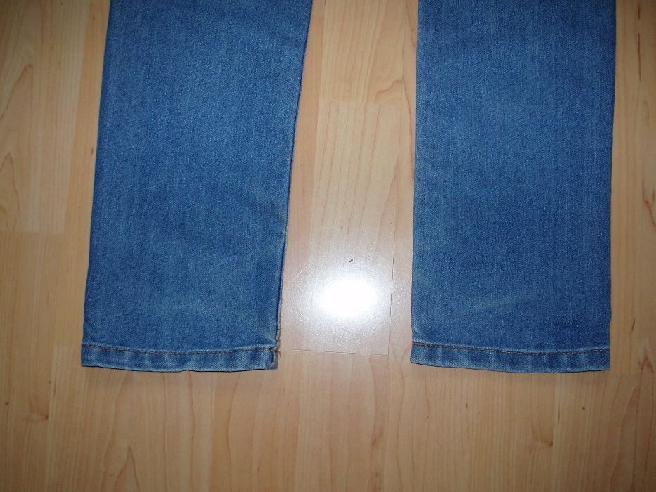 Spodnie jeans rozm. 134