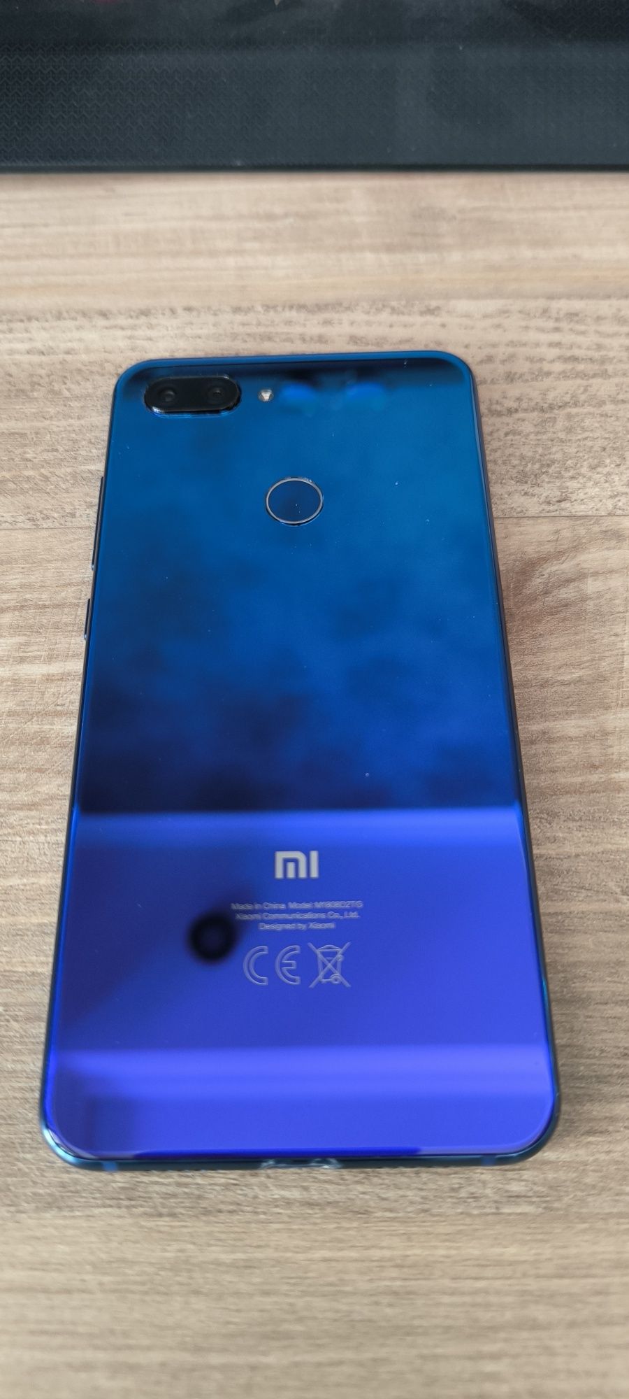 Xiomi mi 8 lite 4/64