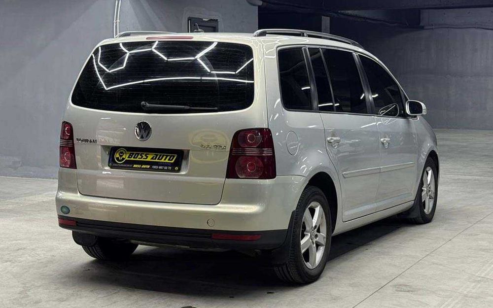 Volkswagen Touran 2008