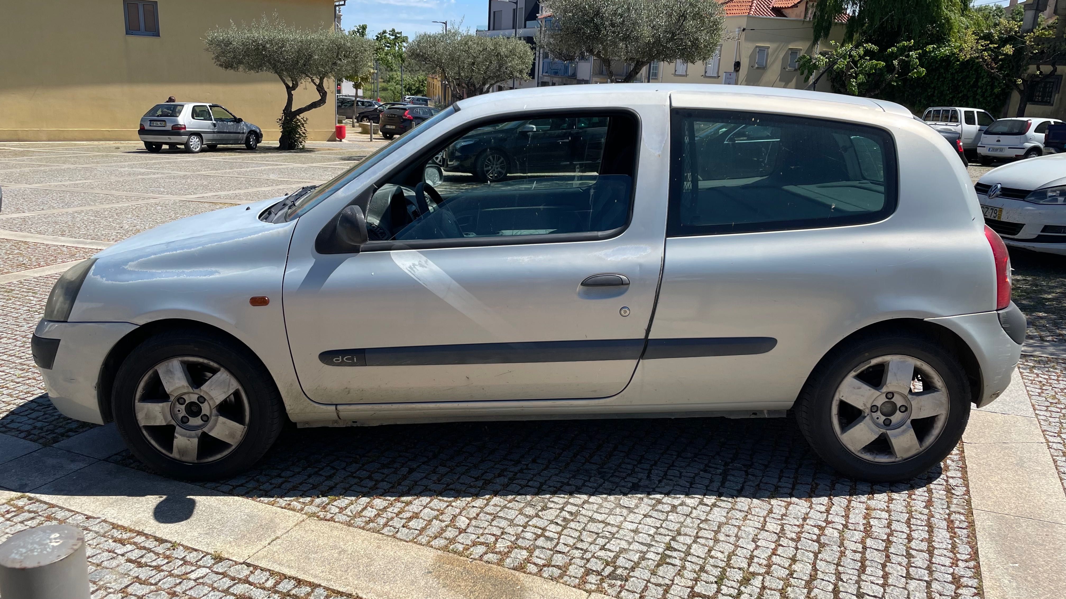 Renault Clio 1.5 dci  09-2002 boa mecânica