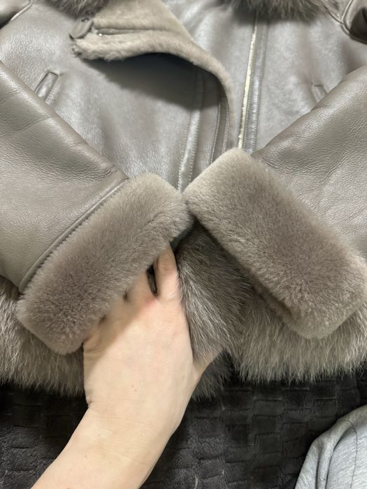 Стильна жiноча дублянка с натуральным хутром