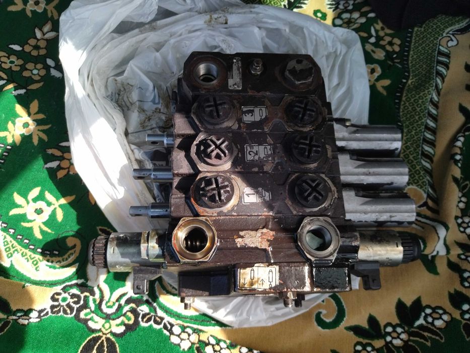 Розподільник  Мтз 1523. 2022