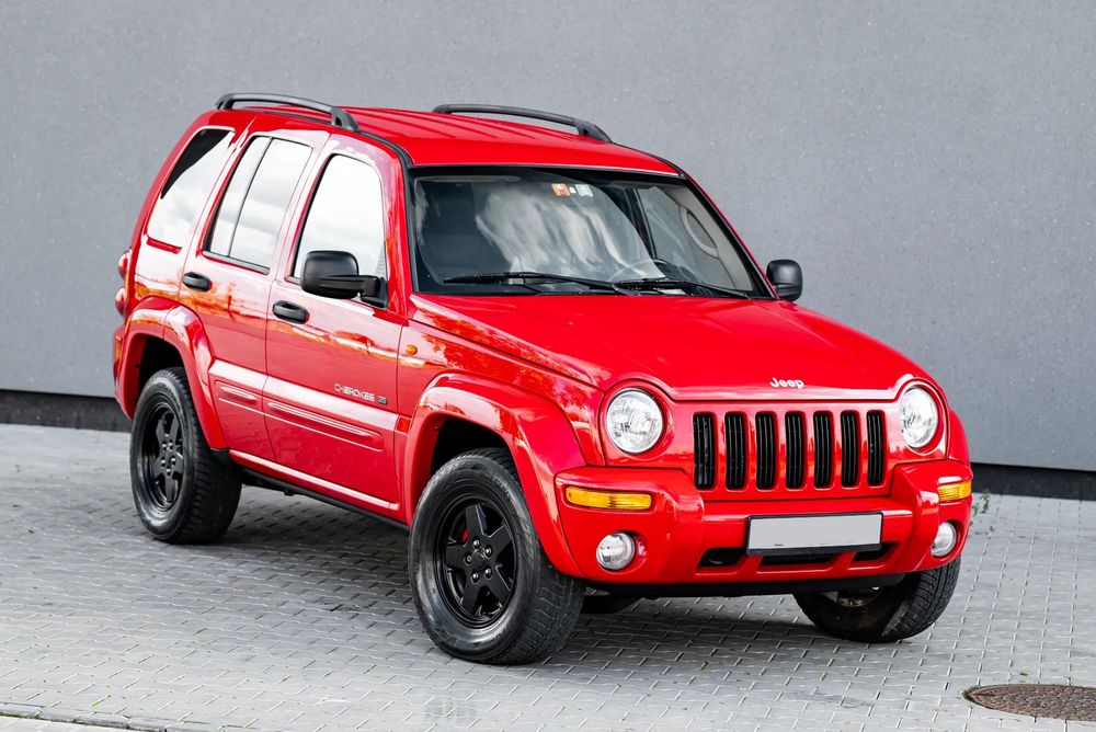 Jeep Cherokee Jeep Cherokee 3.7 V6 210 PS 4x4 Limited ze Szwajcarii
