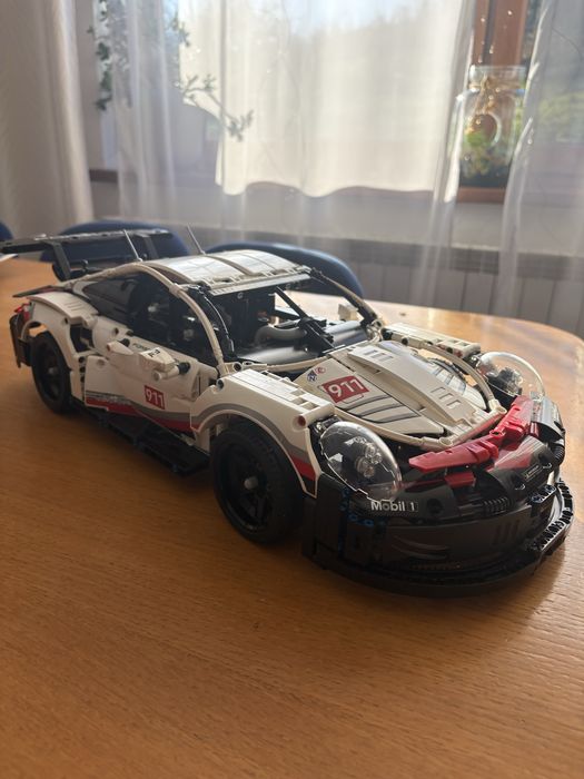 LEGO Technic 42096 Porsche 911 RSR