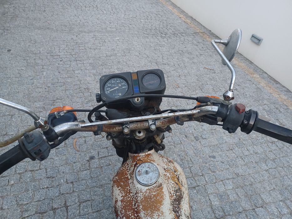 Honda Xls 125 a trabalhar
