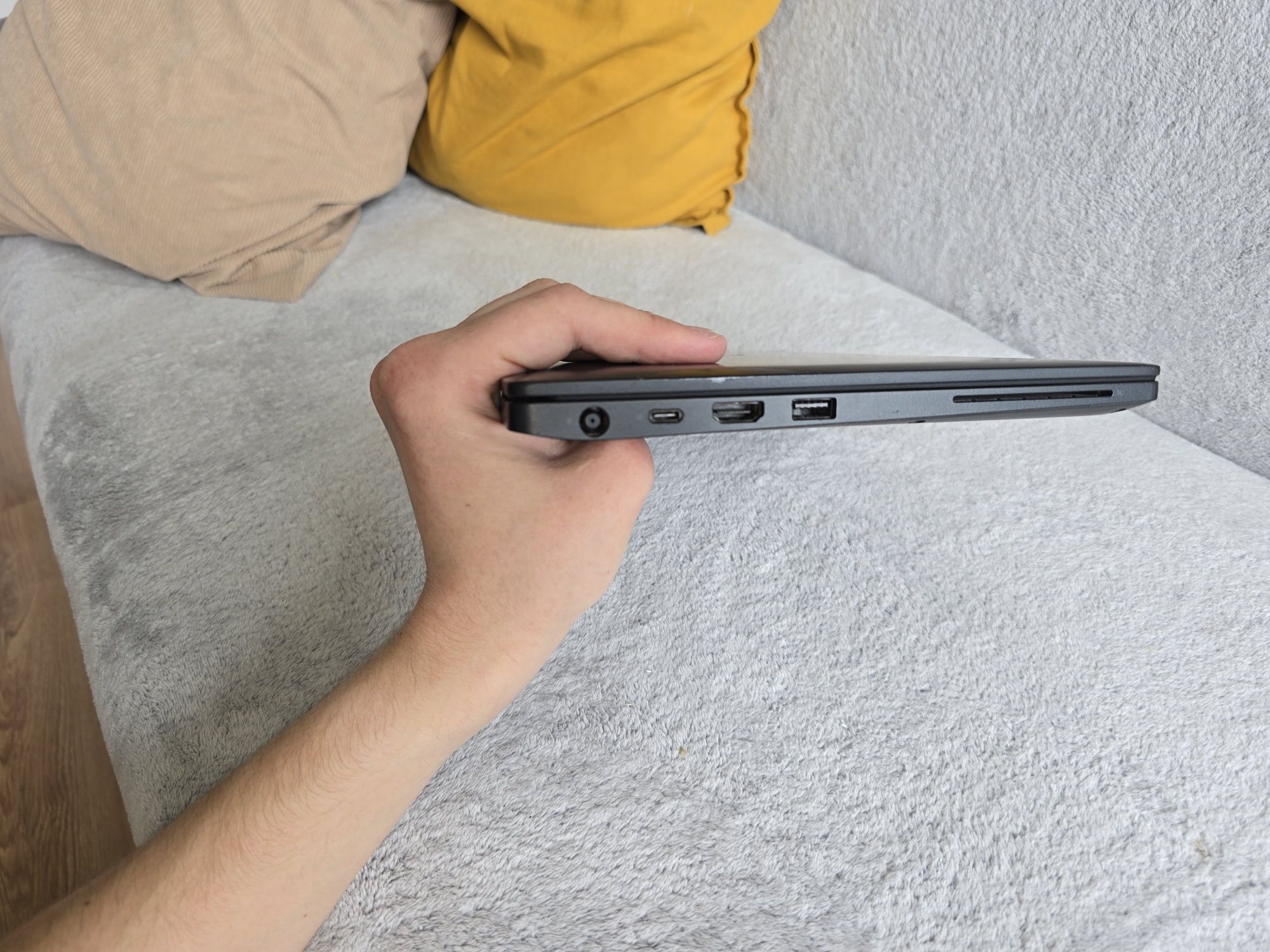 Laptop Dell Latitude 7390