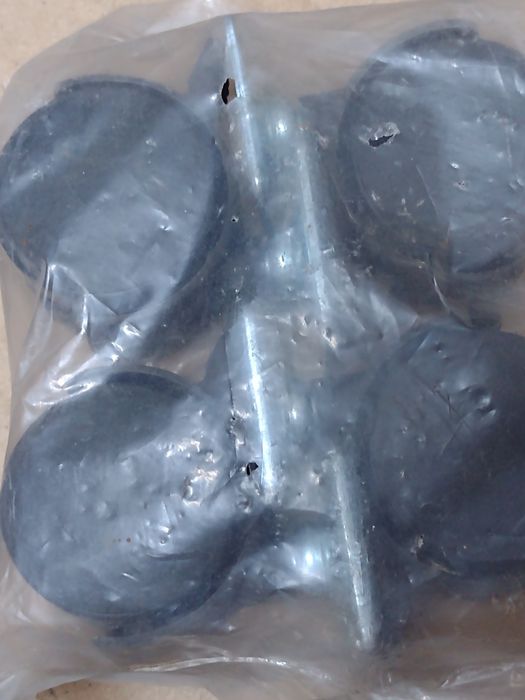 Rodas com suporte metálico