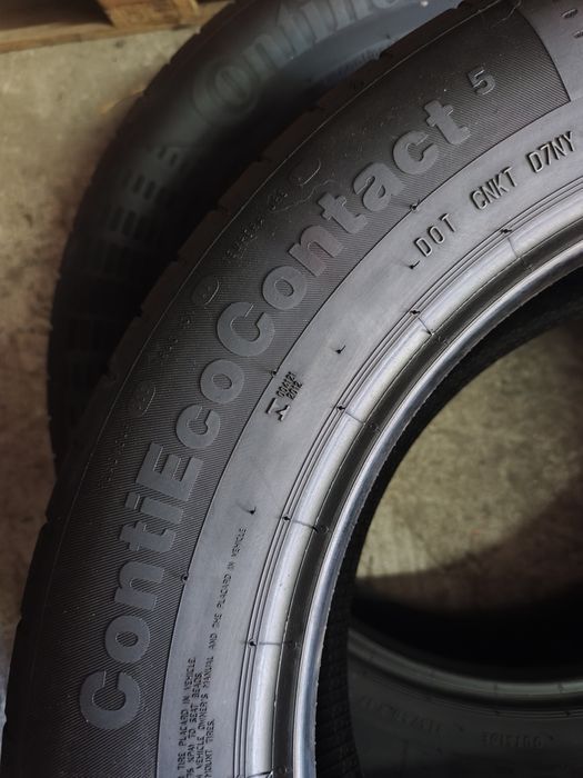Pneus 215/60r17 Continental ContiEcoContact 5 com 75% piso