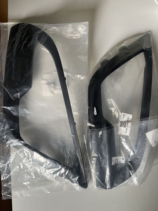 Ramka Kratka Halogenu Kierunkowskazu Ford Ecosport Lift