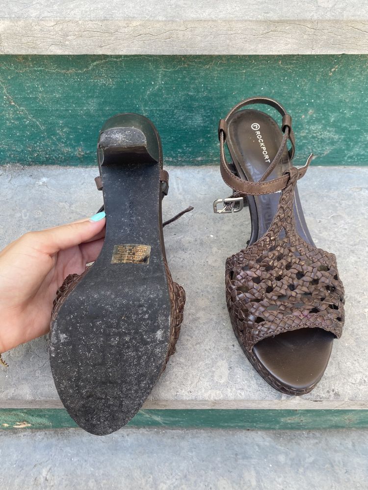 Sapatos salto Rockport