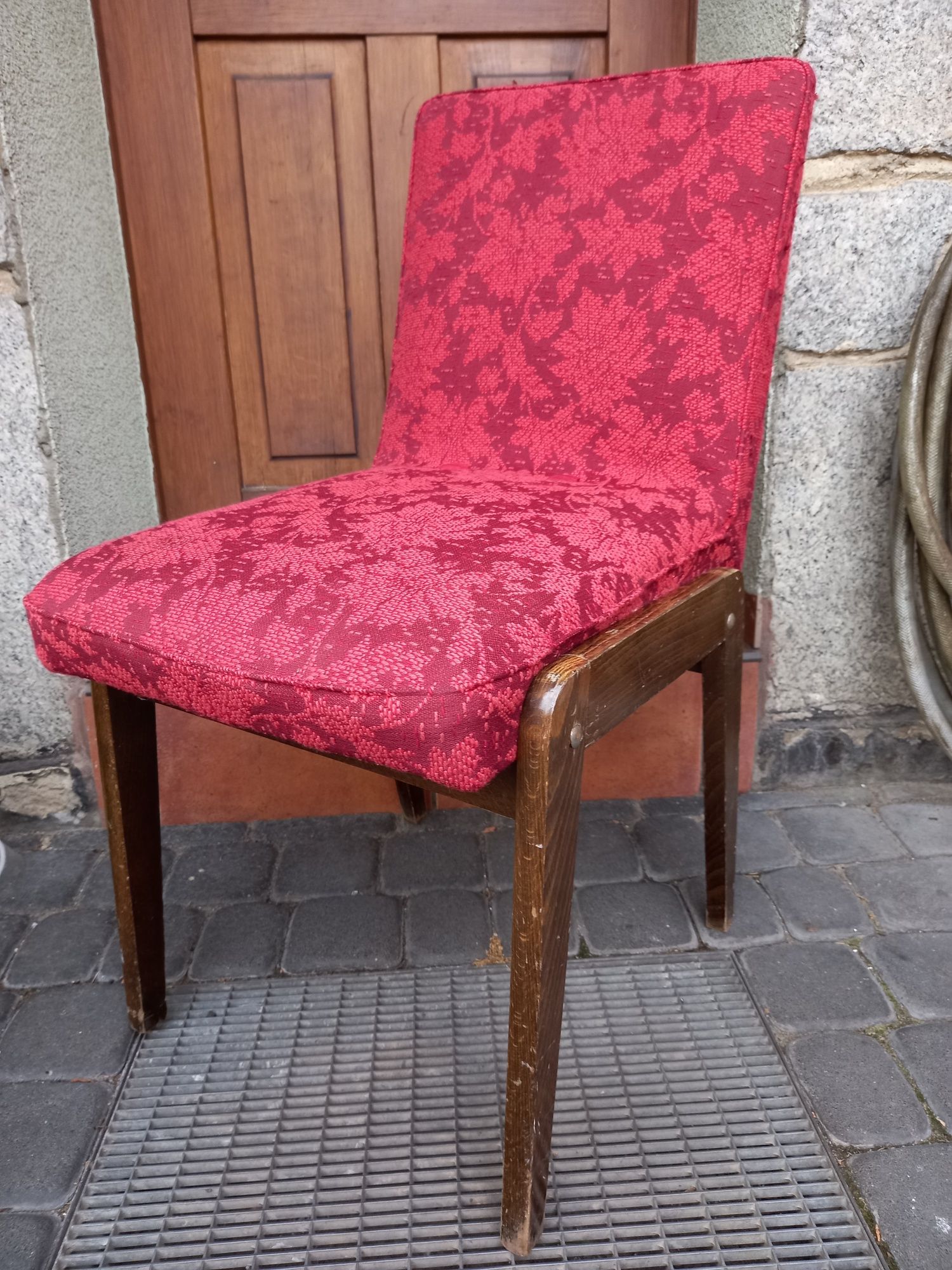 Stare krzesło Aga prl vintage
