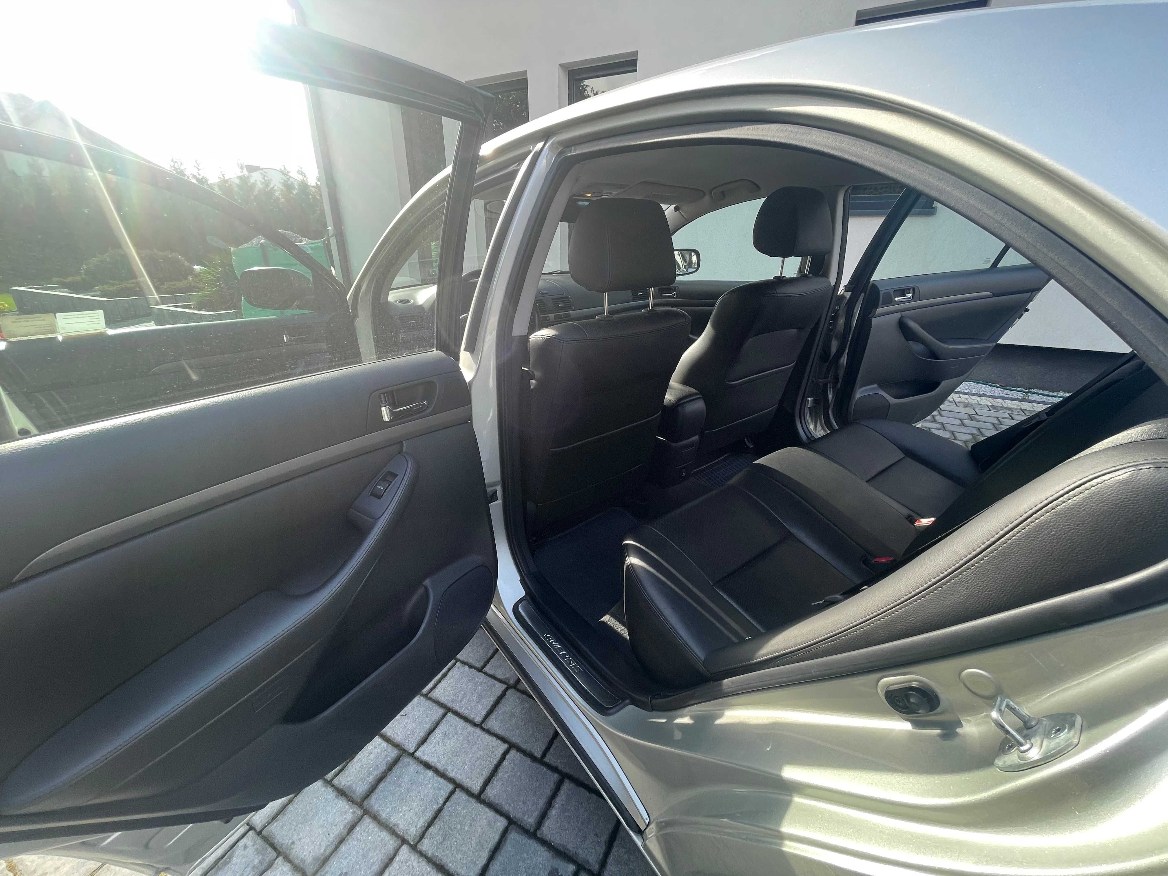 Toyota Avensis Prestige Premium, I właściciel, Salon Polska