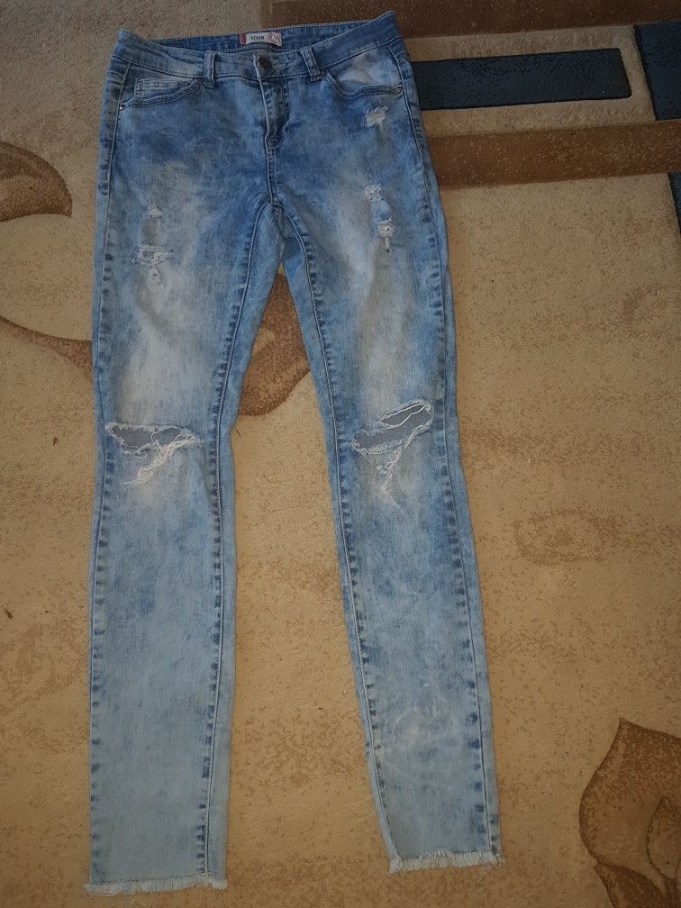 Spodnie jeans rozm. S RESERVED Stan bdb