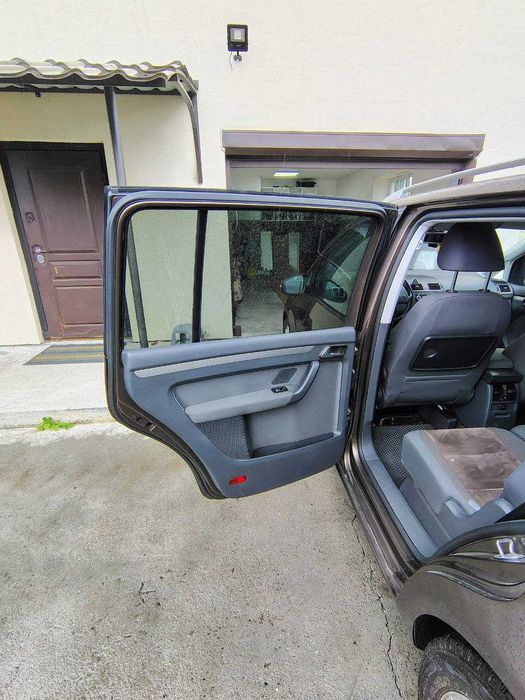Volkswagen Touran 2011