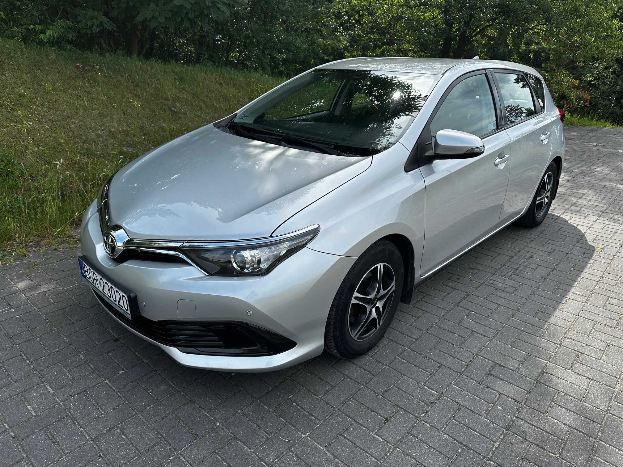 Toyota Auris 2016r 1.33 VVT-i SALON POLSKA mały przebieg