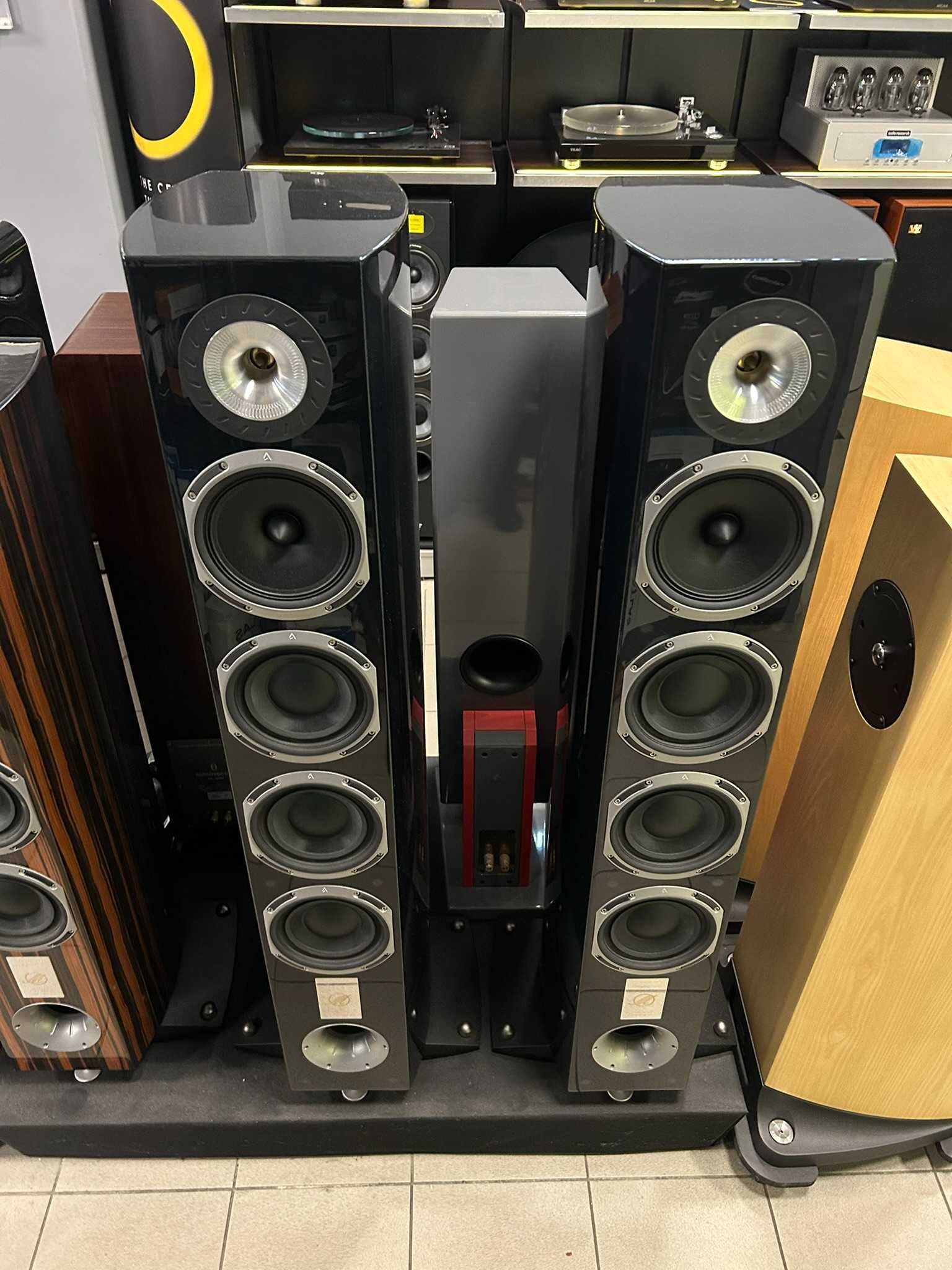 Triangle Magellan Quator 40th czarny lakier piano OKAZJA! OUTLET! PARA