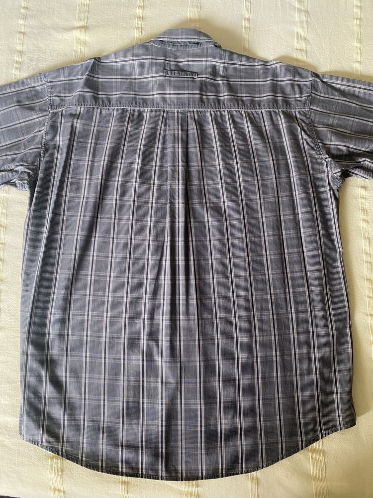 Camisa homem tamanho L marca Dom Colletto