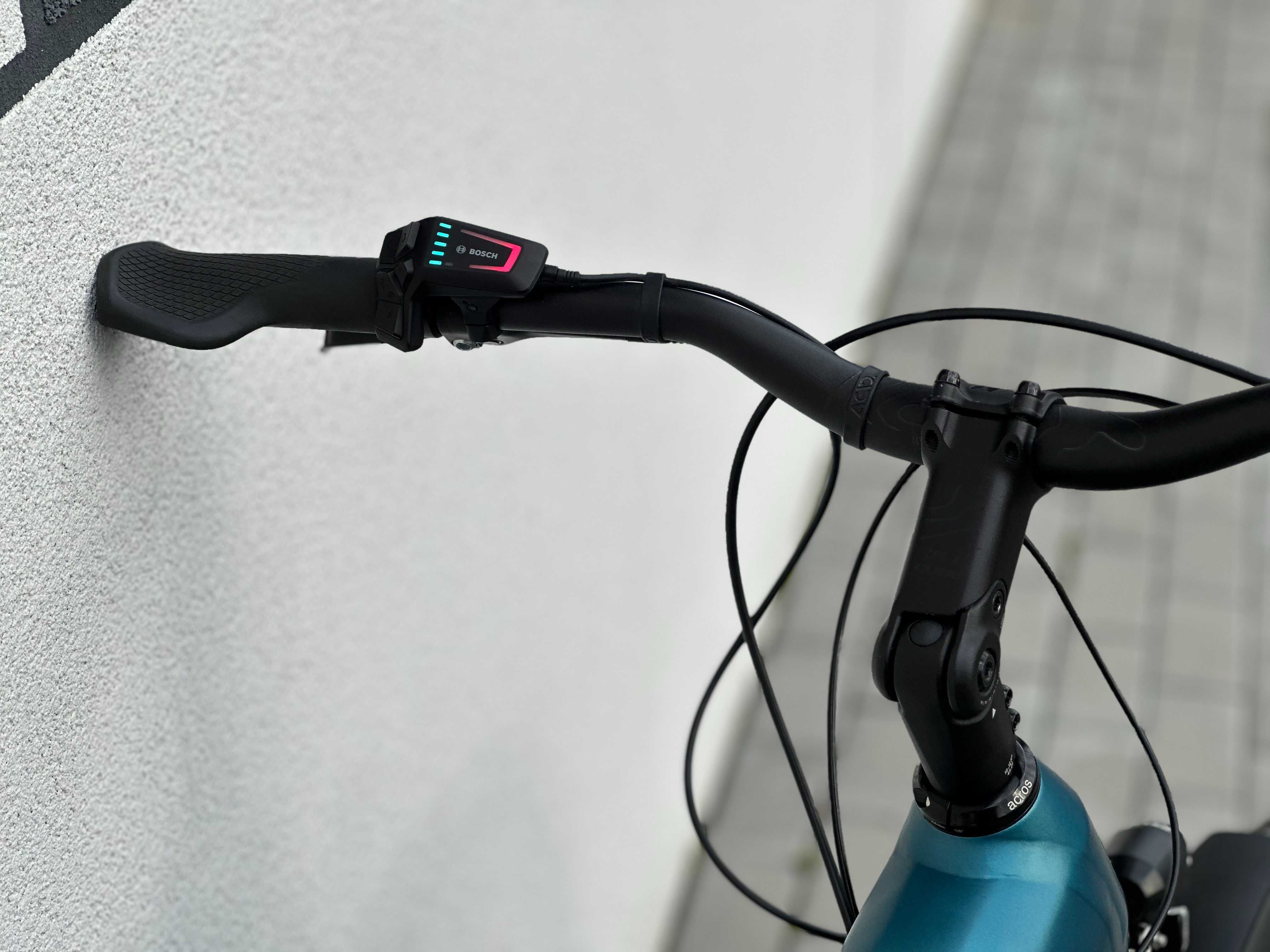 Велосипед електро Cube Kathmandu Hybrid One 750 28" 54cm