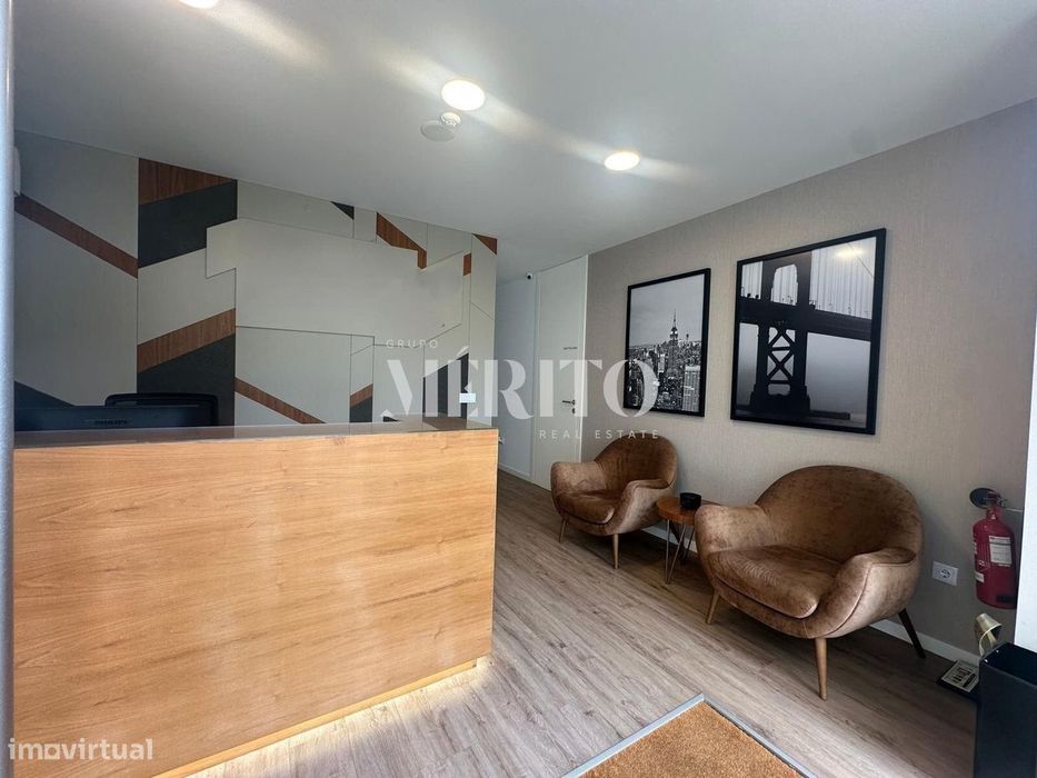 Trespasse de Espaço Comercial Equipado e Mobilado – Ideal para Serviço