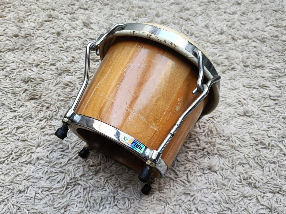 Bęben, bębenek, bongos drewniany klepkowy perkusyjny 7"