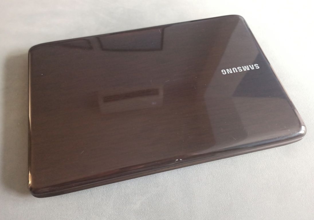 Samsung R540 - неробочий (на запчастини)