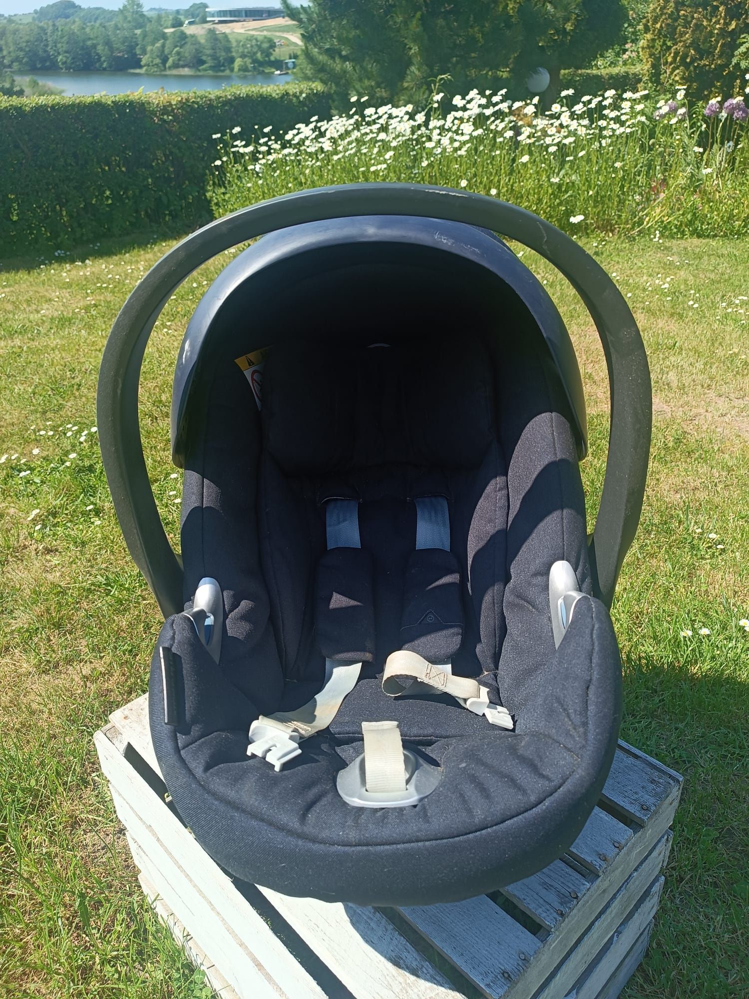 Cybex Aton Q plus + baza samochodowa isofix