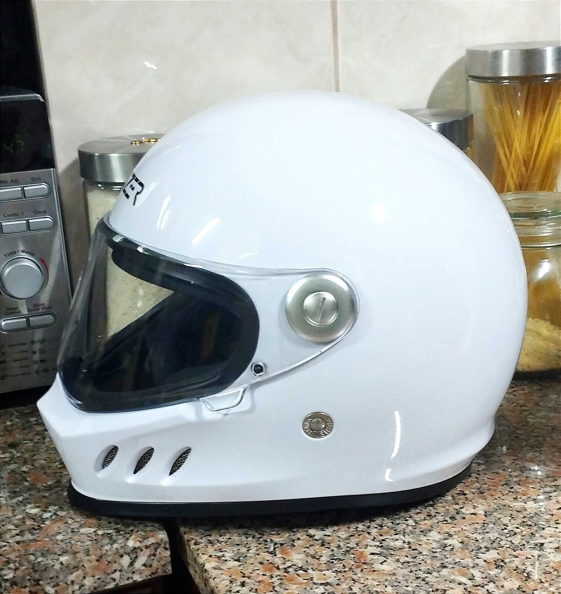 Capacete mota Cruizer com apenas 2 meses, tipo Stormtrooper