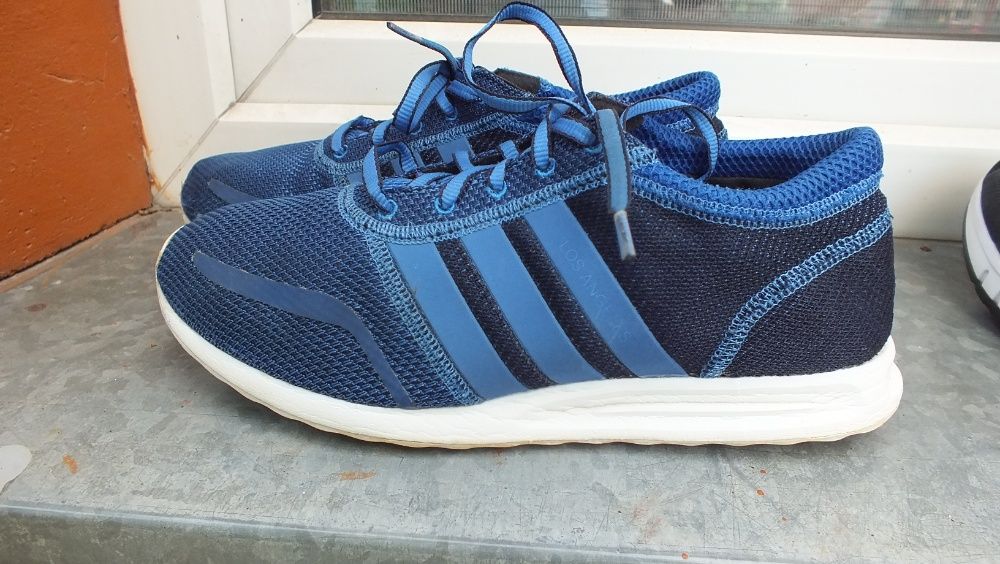 Super buty sportowe marki Adidas Los Angeles roz 44 i 2/3