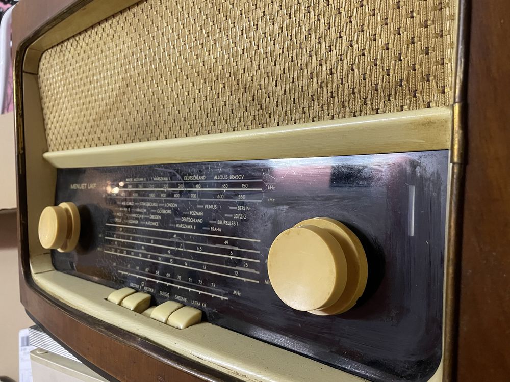 Radio lampowe Menuet UKF 20303 Diora