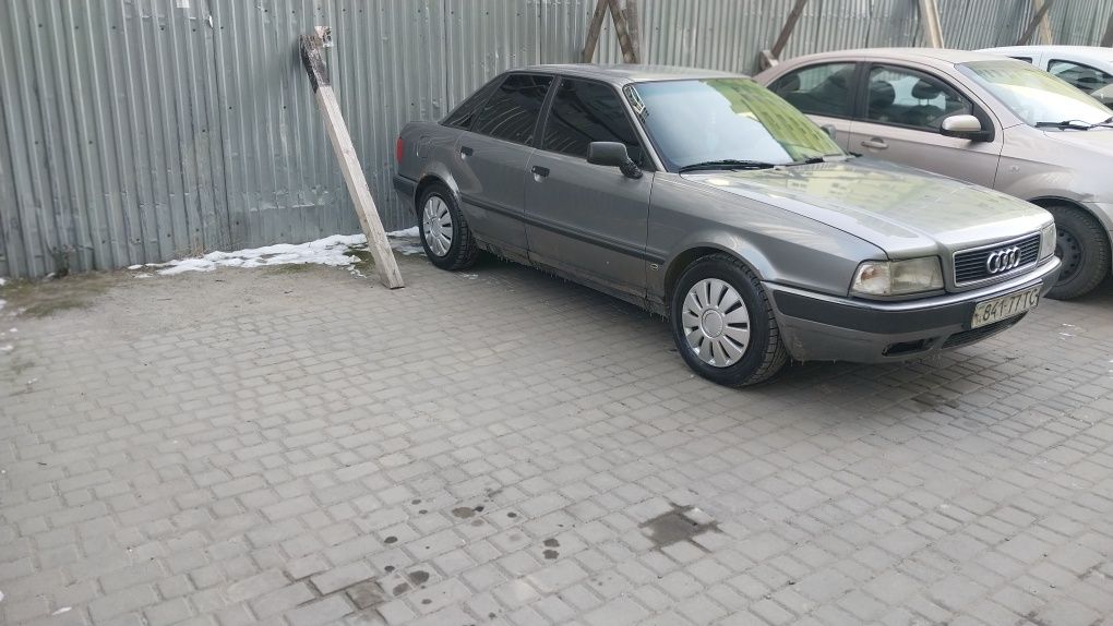 Авто на ходу дзвоніть деталі по телефону  торг присутній!
