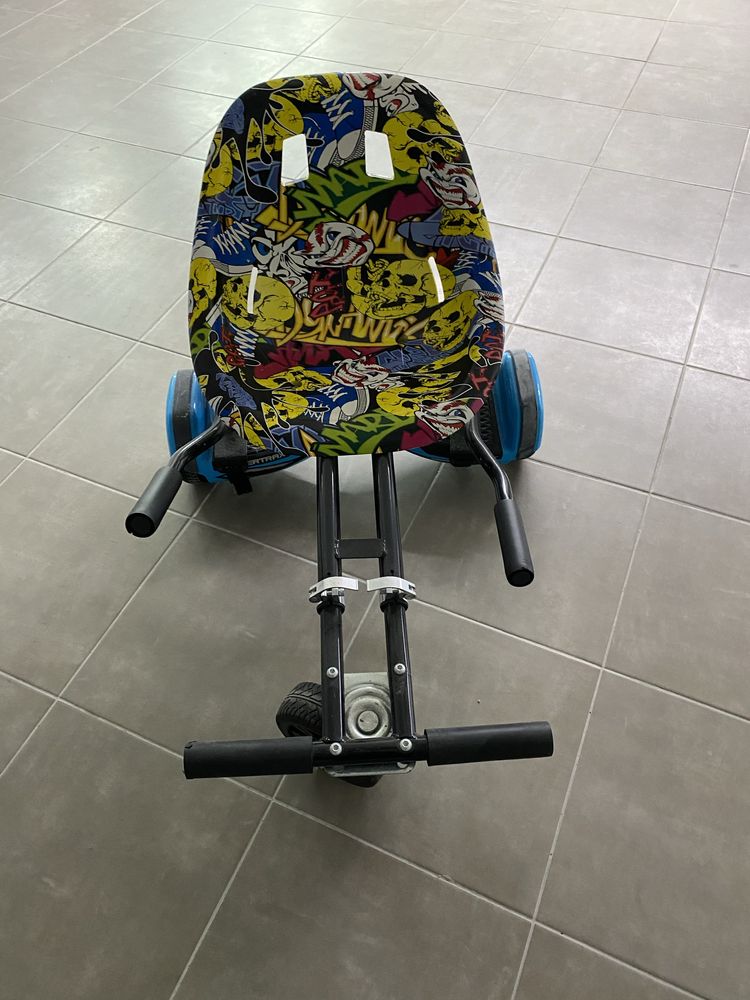 Hoverboard com kart