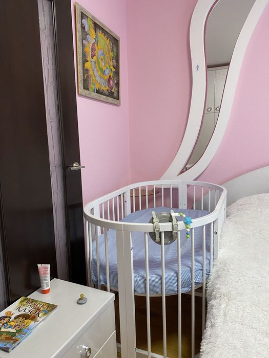 Продам дитячу кроватку 3в1