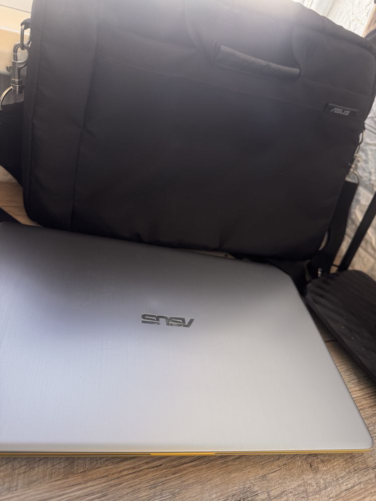 Ноутбук Asus VivoBook S15 X530UN (ігровий)