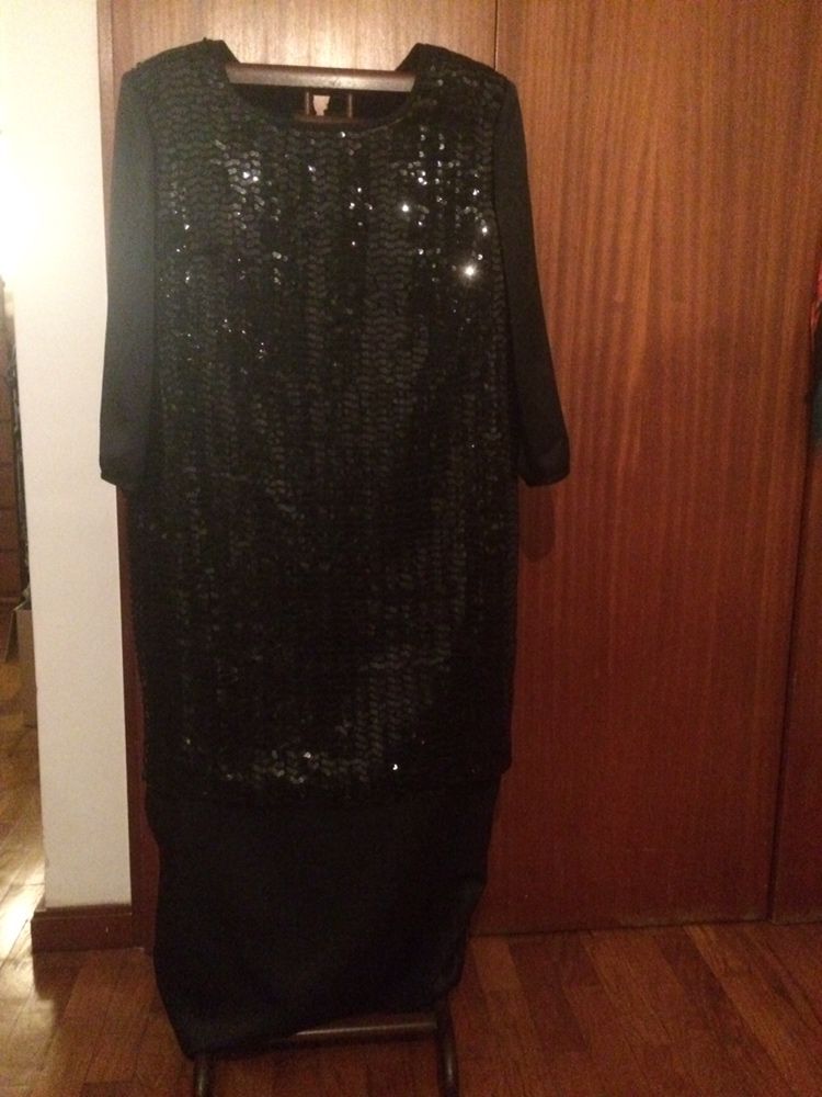 Vestido de cerimónia de lantejoulas preto 46/48